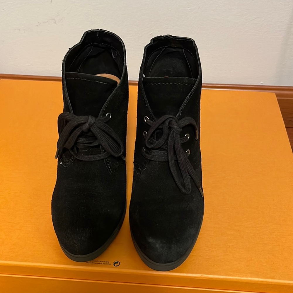 Dolce Vita platform booties